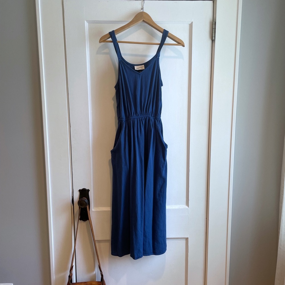 Universal Thread blue dress with pockets